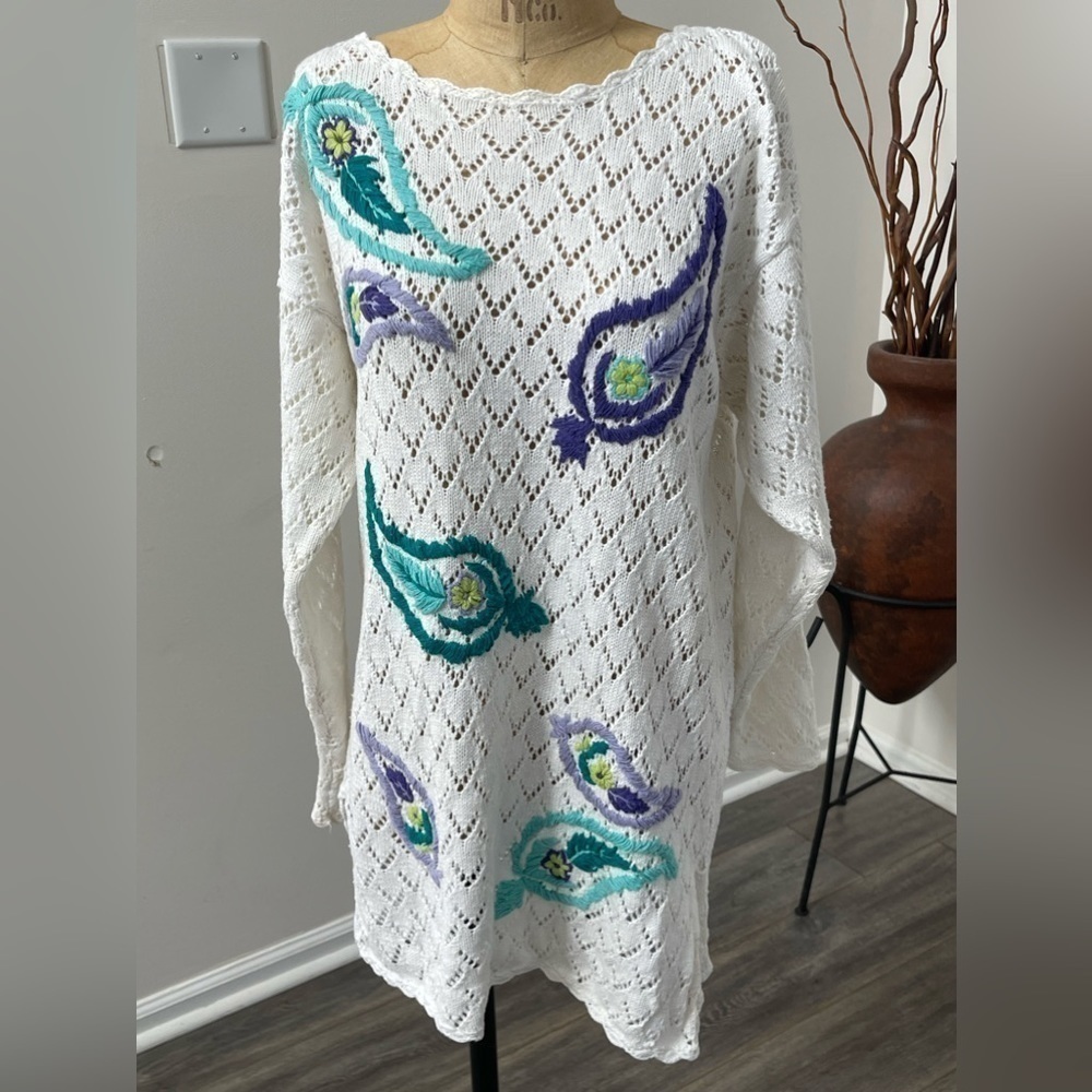 Vintage Diane VonFustenberg Cottagecore White Cotton Long Sleeve Sweater Size S